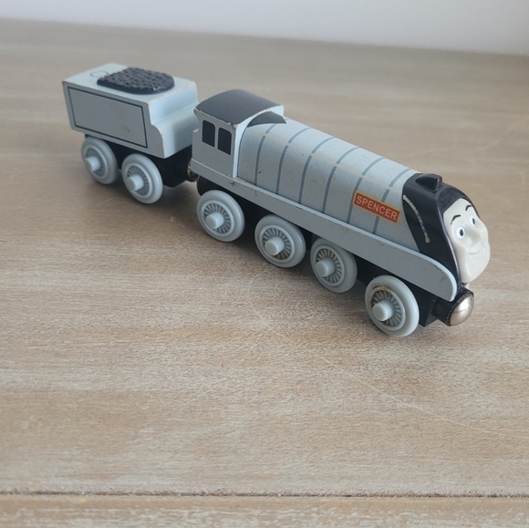 2004 of Spencer and Spencer's Tender;  Thomas & friends Wooden Railway model. - Picture 6 of 8